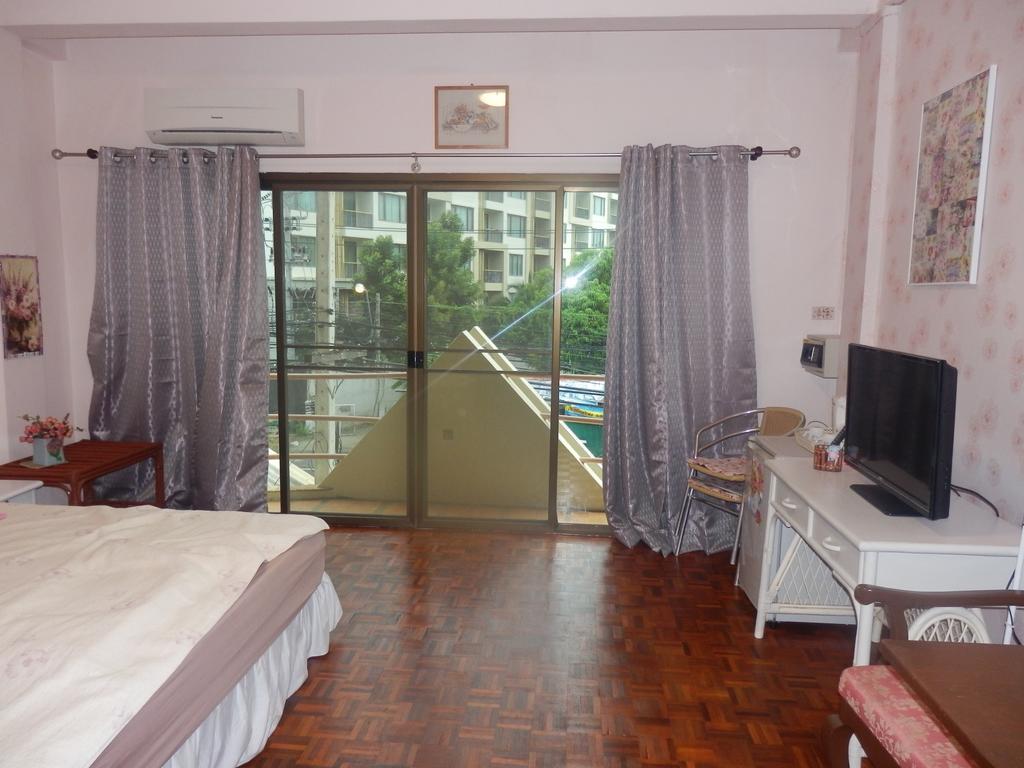 Hua Hin Tour Guesthouse Екстериор снимка
